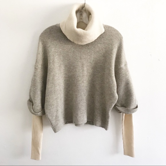H&M Sweaters - H&M Wool Blend Chunky Layered Sweater